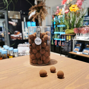 Chocolate hazelnut photo